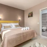 Three-bedroom In Casa vacanze