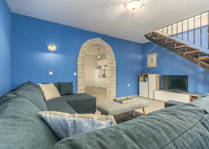 Dom wakacyjny Three-bedroom In *