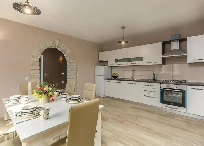 Dom wakacyjny Three-bedroom In Katun
