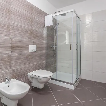 Three-bedroom In بيت للعطل