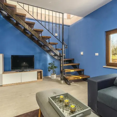 بيت للعطل Three-bedroom In