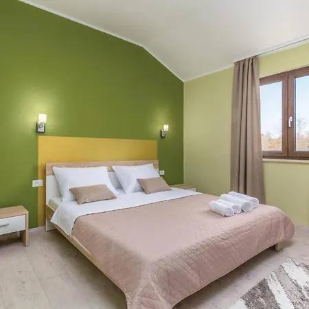 بيت للعطل Three-bedroom In
